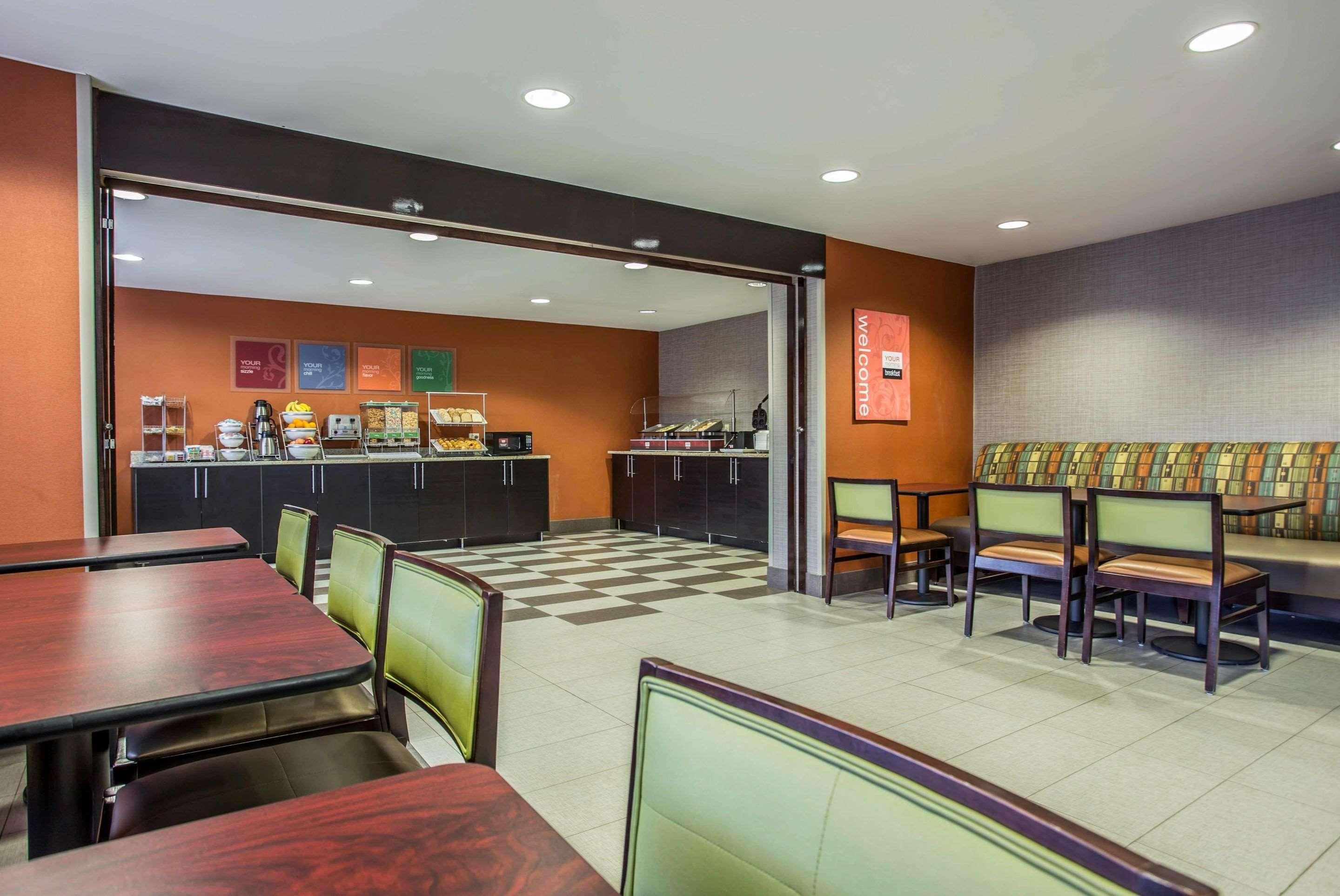 Spark By Hilton Kannapolis Luaran gambar