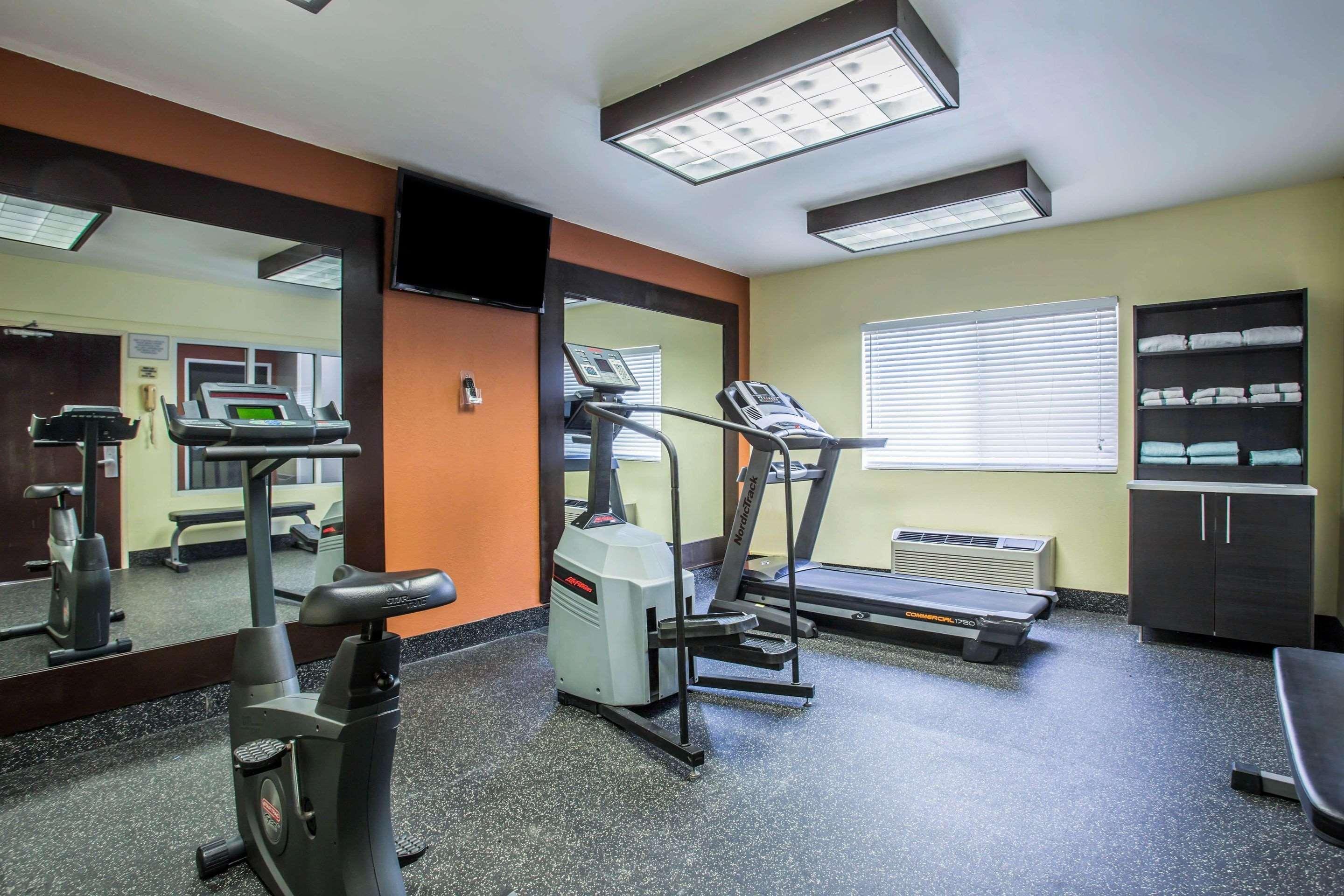Spark By Hilton Kannapolis Luaran gambar