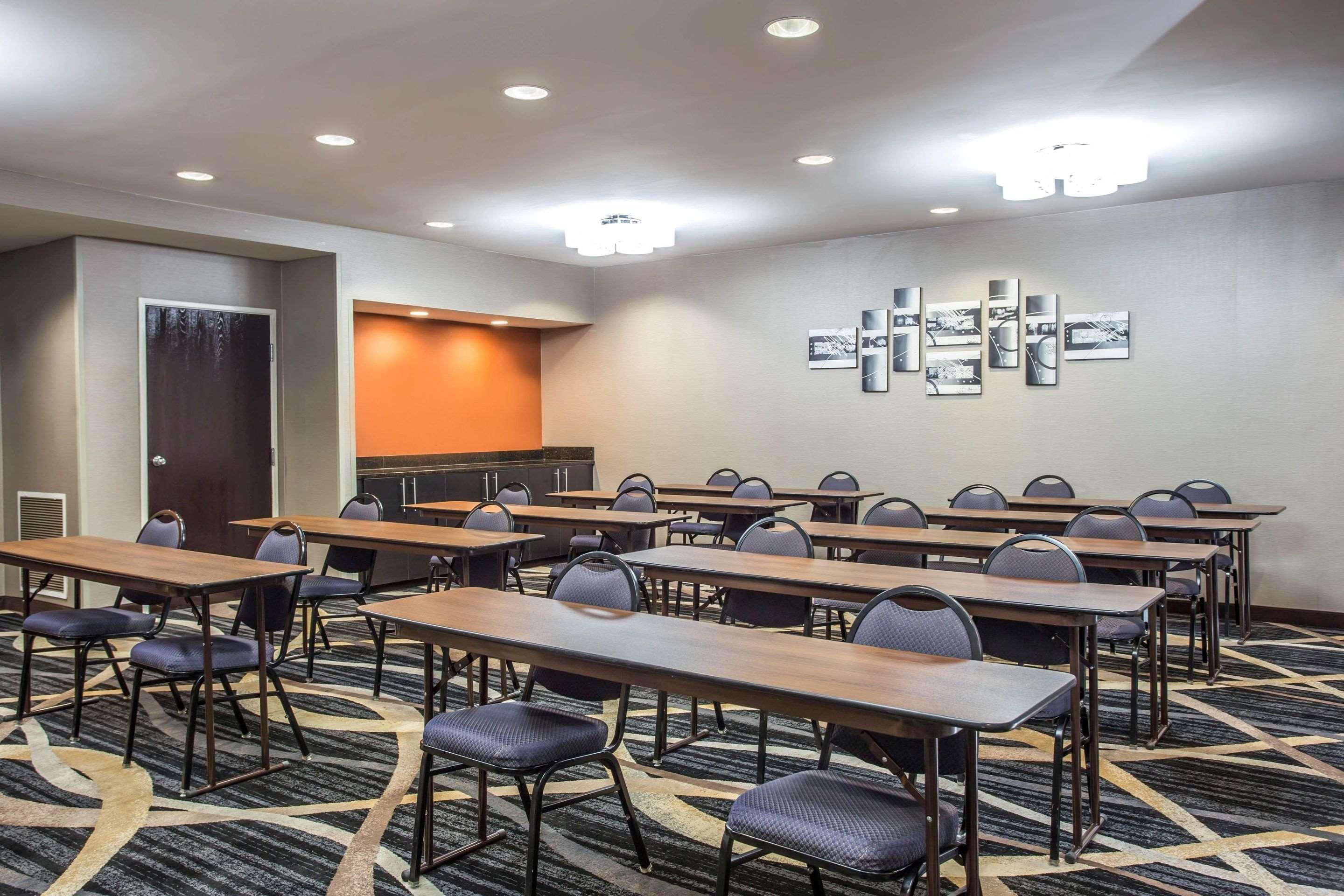 Spark By Hilton Kannapolis Luaran gambar